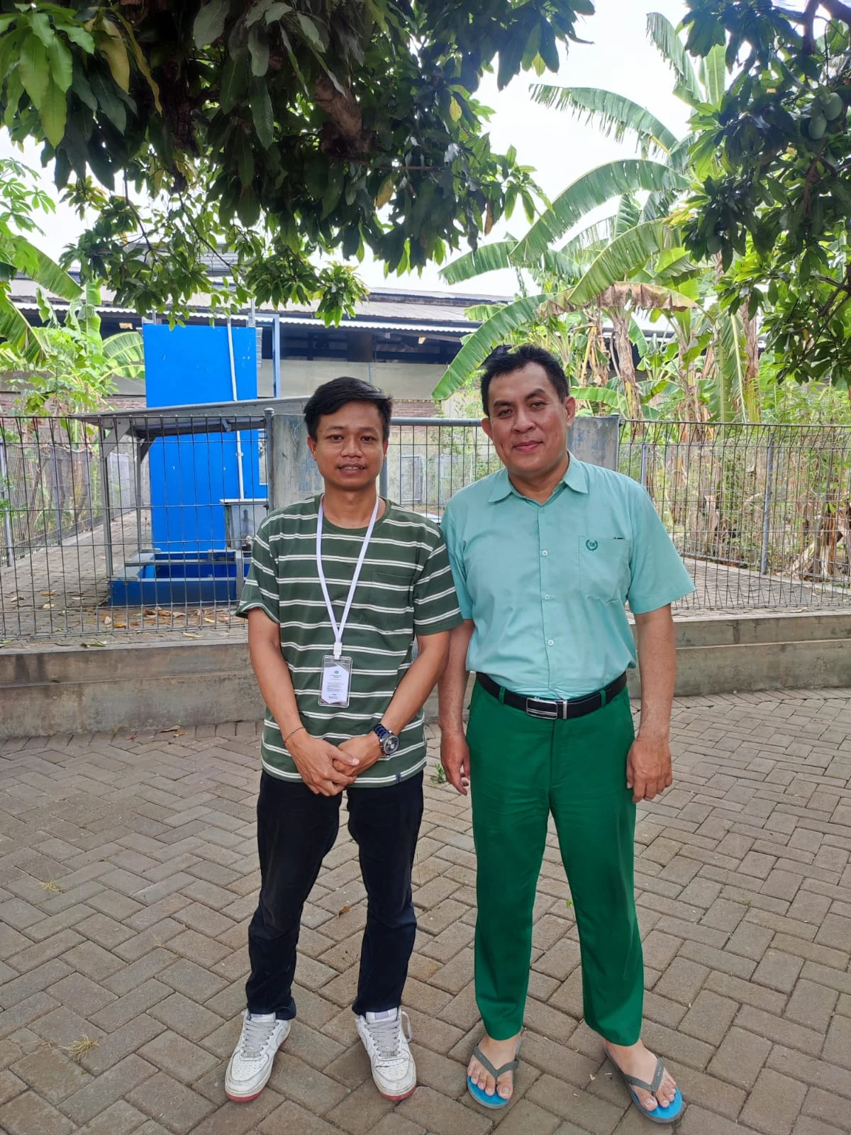 Dokementasi-kegiatan-uji-perkolasi-di-PT.-SUMBER-KESEHATAN-BARU