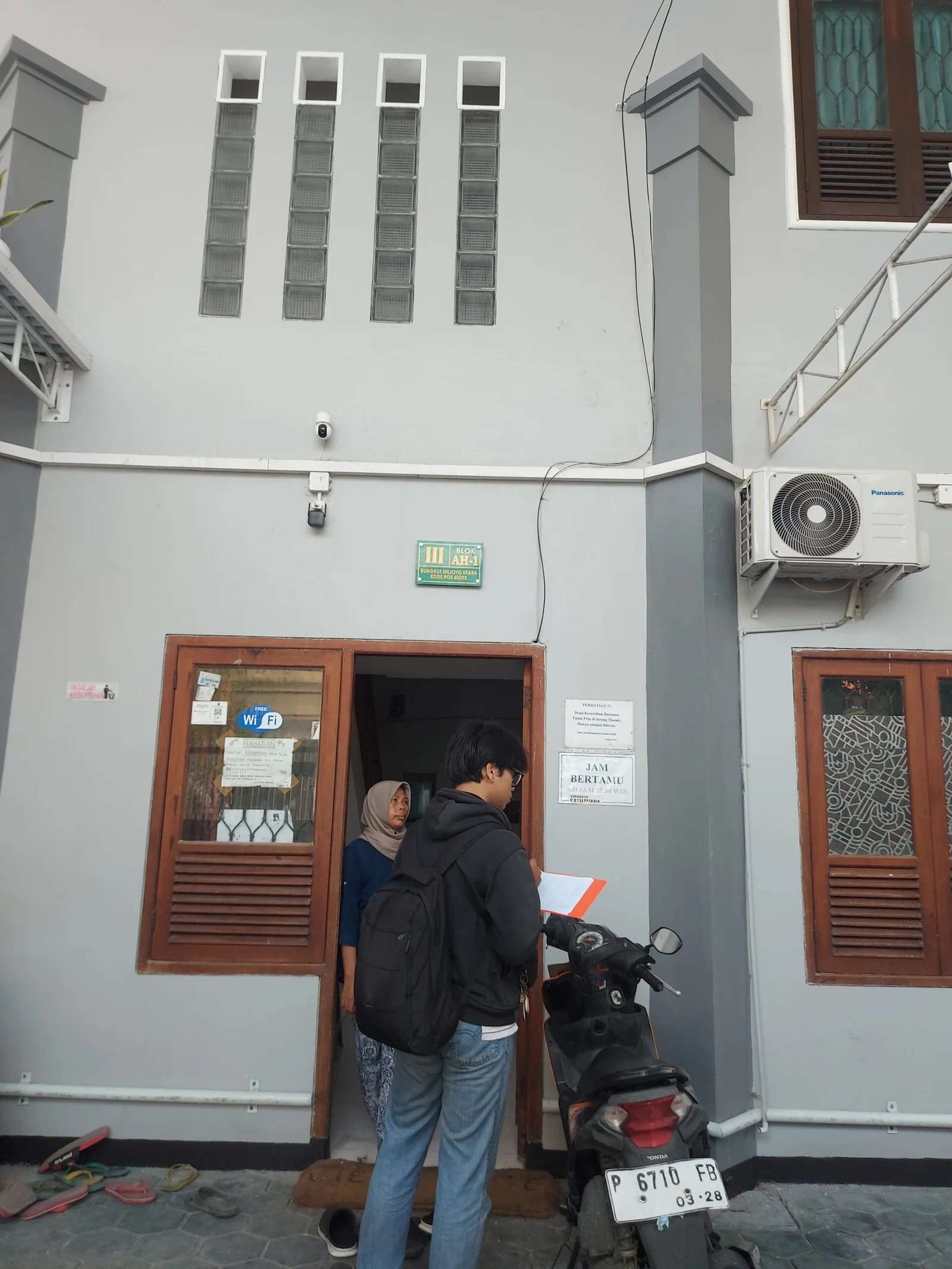 dokumentasi-Survey-Kos-Dr.-Alim-untuk-pembuatan-Denah-PBG-scaled